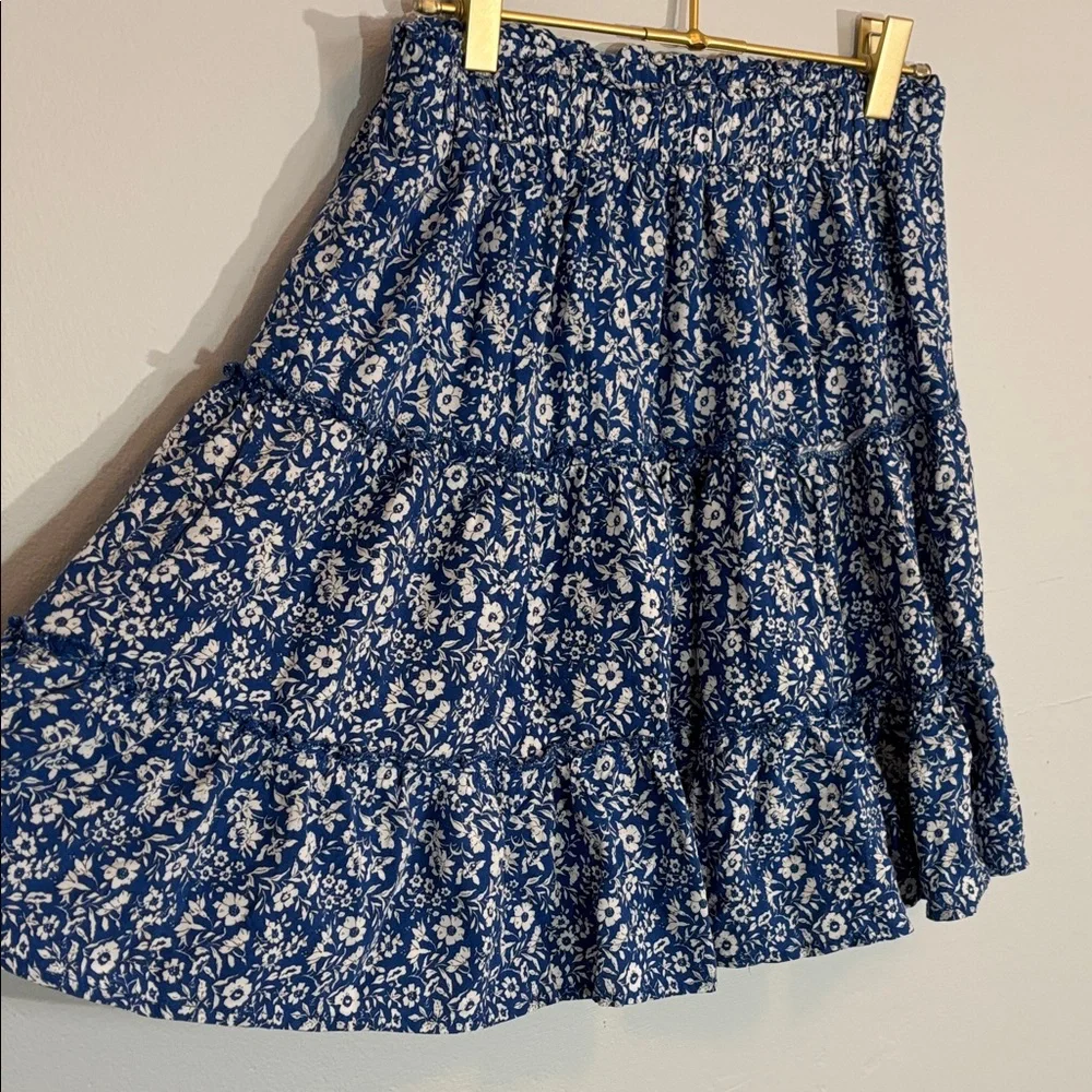 Rachel Zoe Blue and White Floral Tiered Mini Skirt - Picture 4 of 10